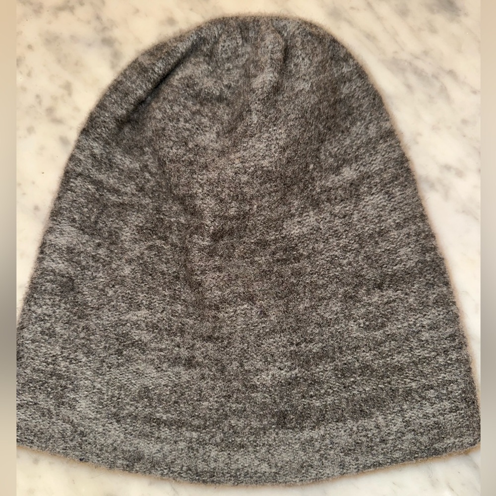 Cashmere hat